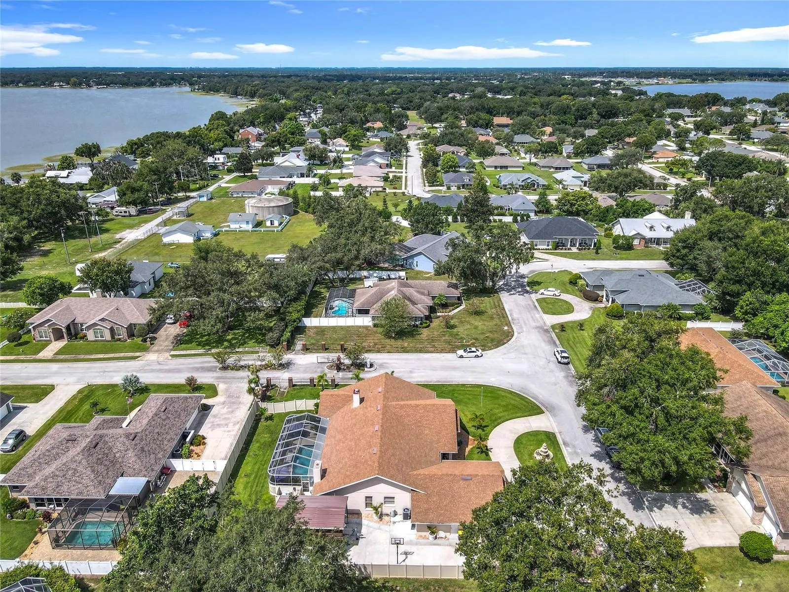 1539 AUBURN OAKS
