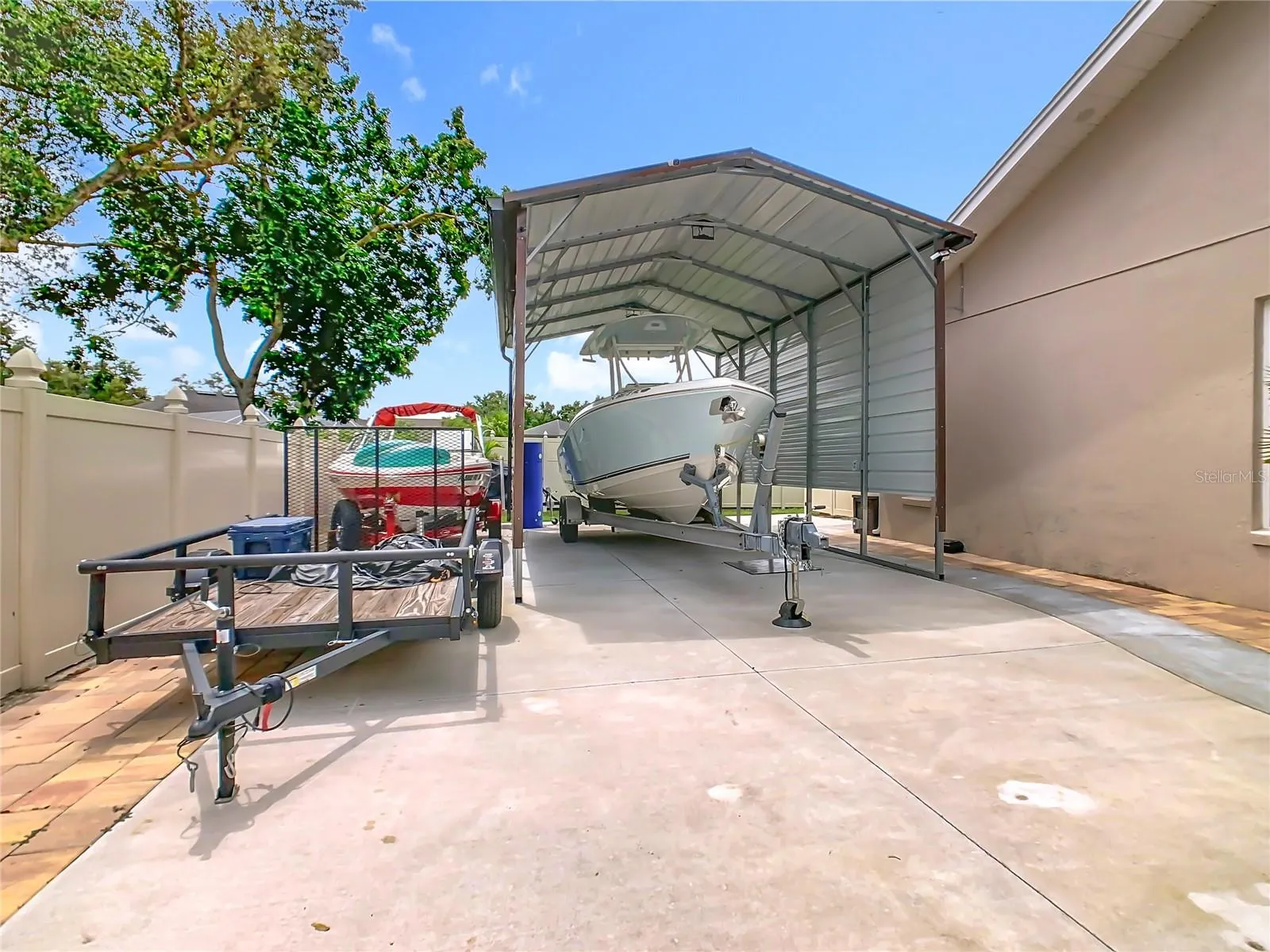 1539 AUBURN OAKS