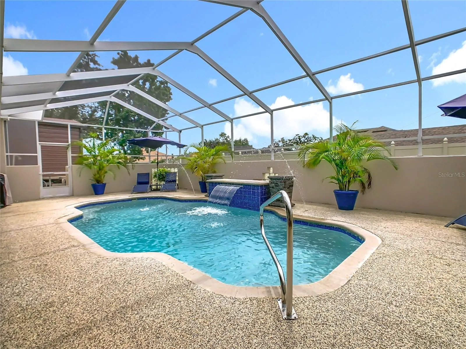 1539 AUBURN OAKS