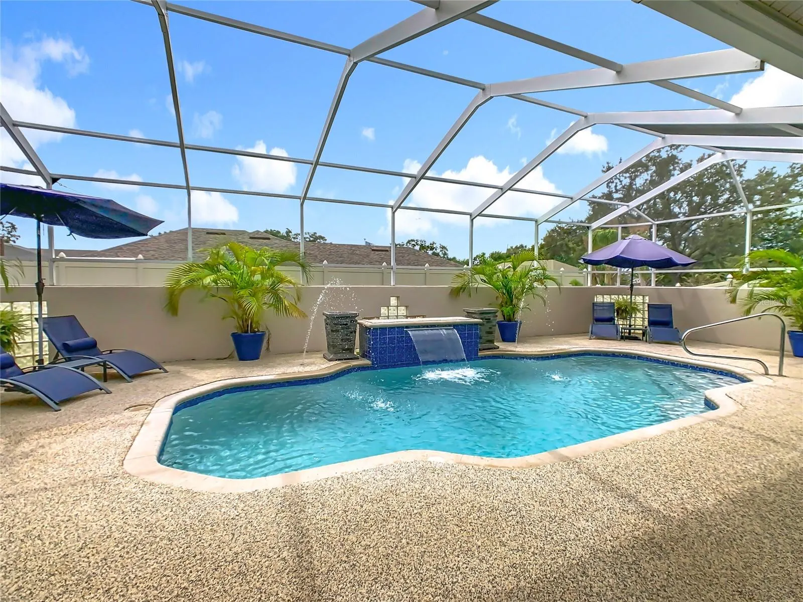1539 AUBURN OAKS