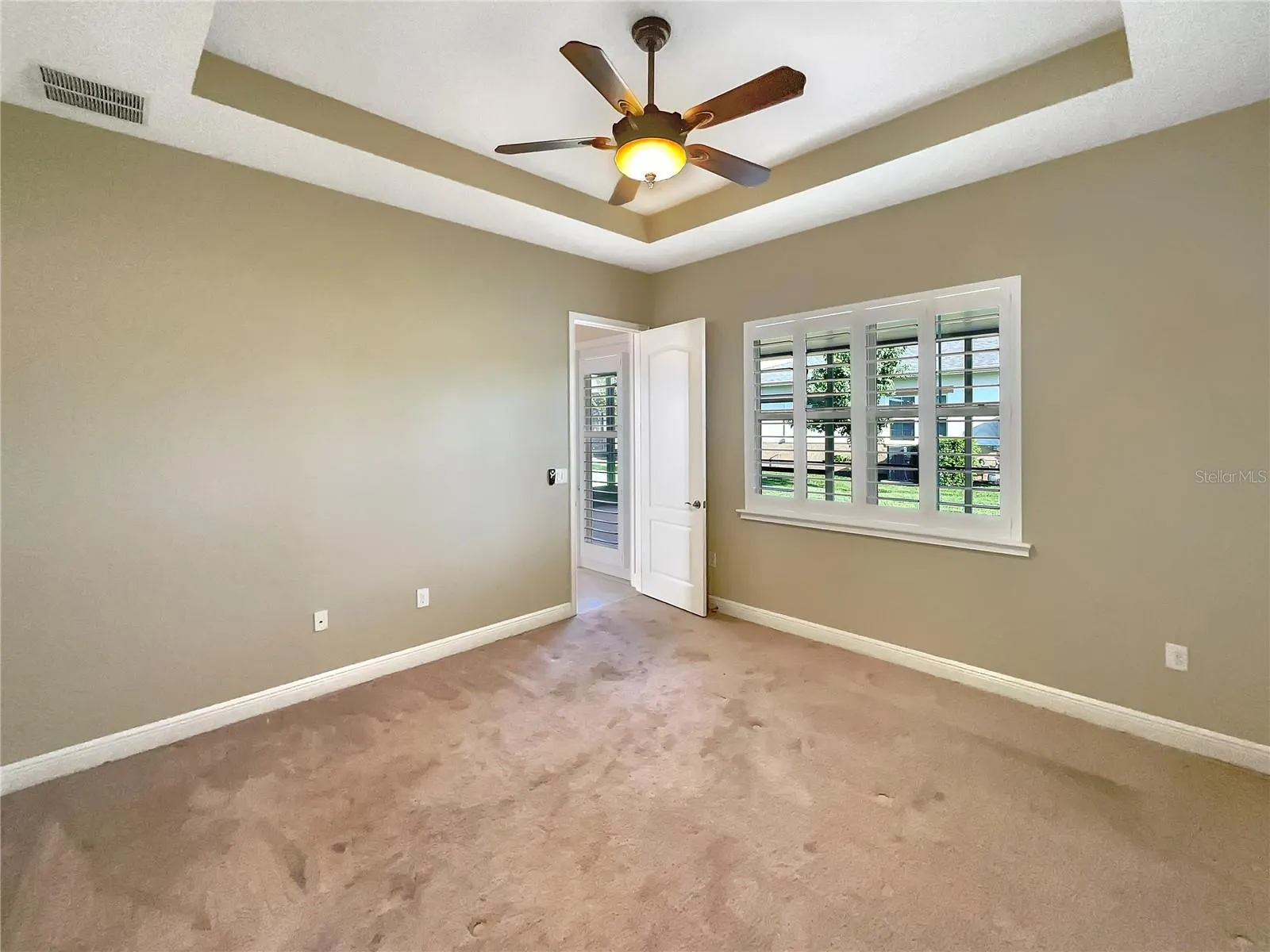 2426 YELLOW BRICK RD