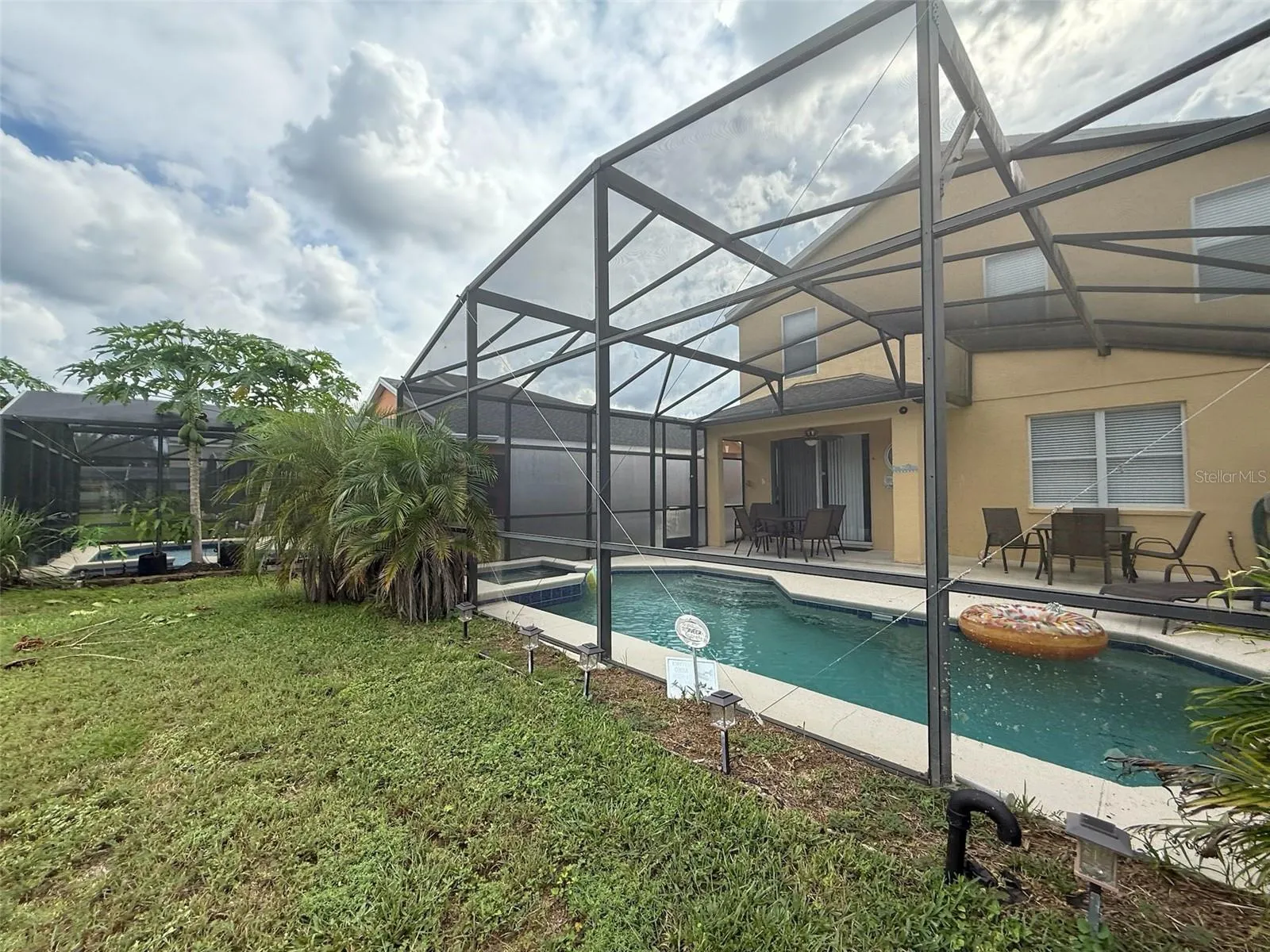 178 HAMMOCK CT