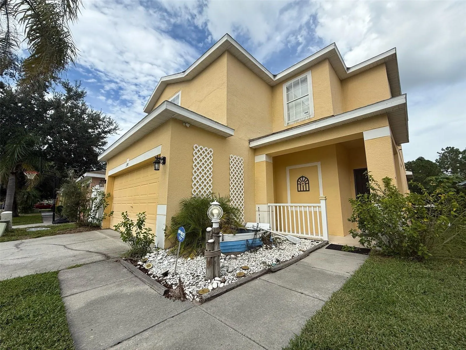 178 HAMMOCK CT