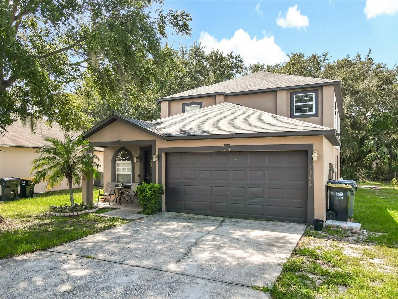 3952 WARBLER DR