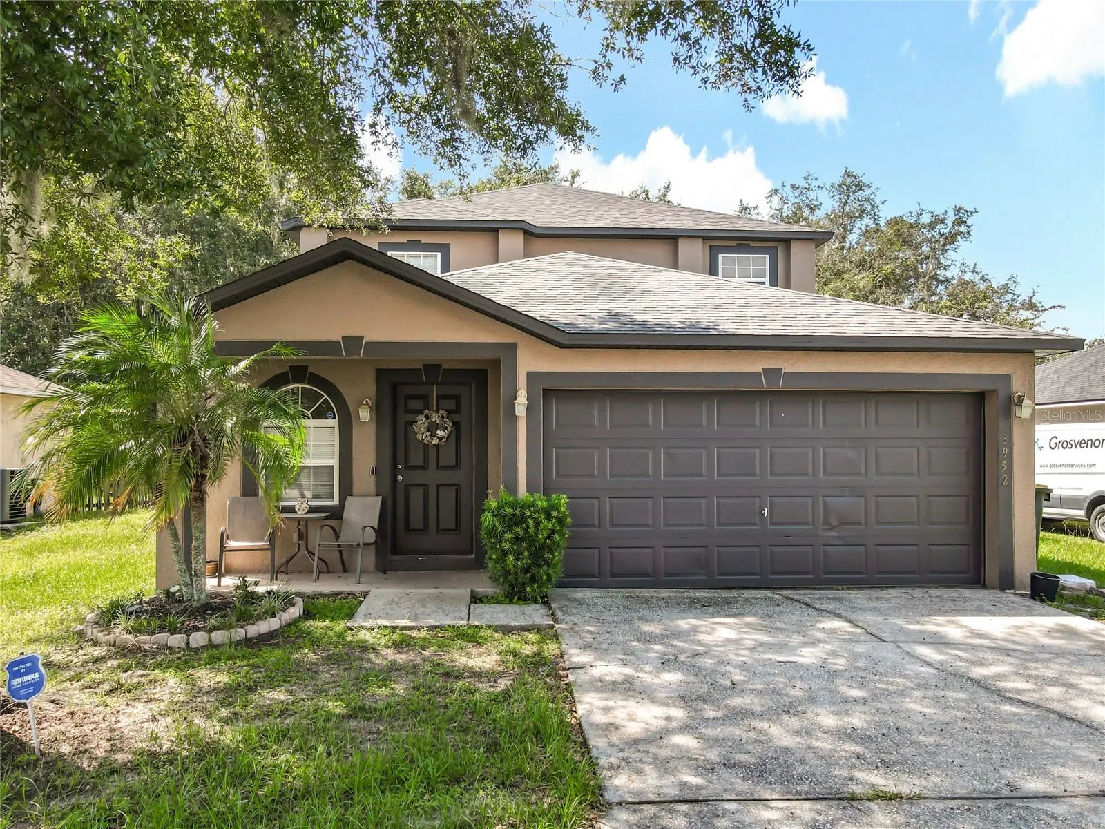 3952 WARBLER DR