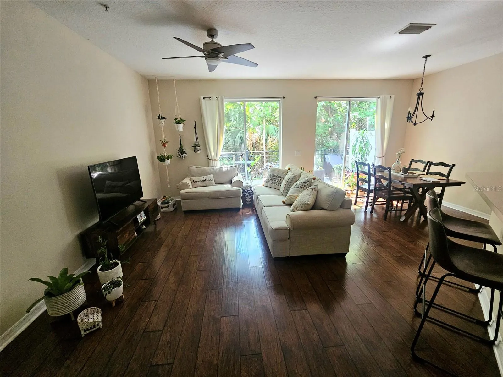 554 PINEBRANCH CIR