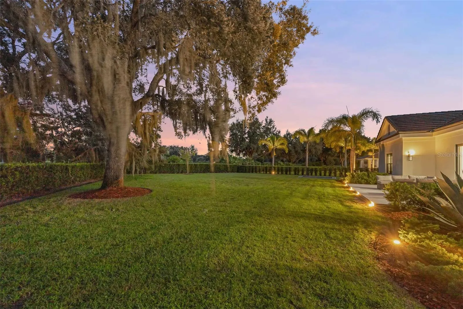 10517 CROMWELL GROVE TER