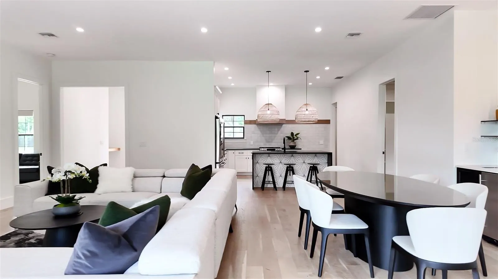 10517 CROMWELL GROVE TER