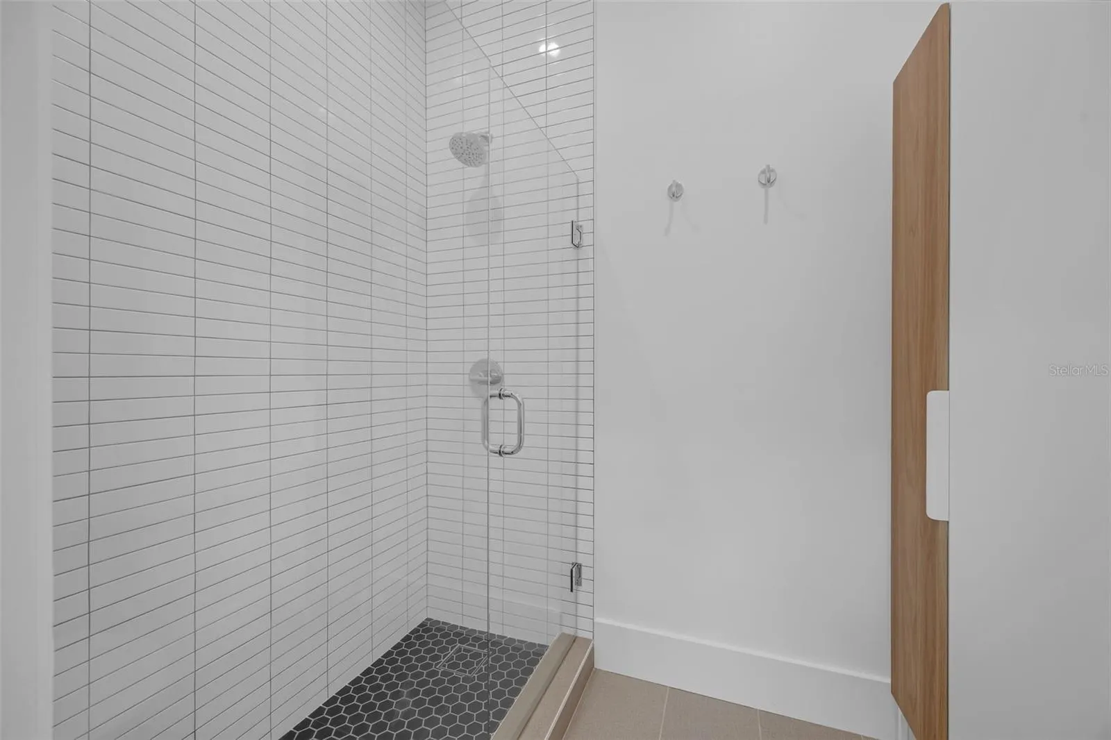 10517 CROMWELL GROVE TER