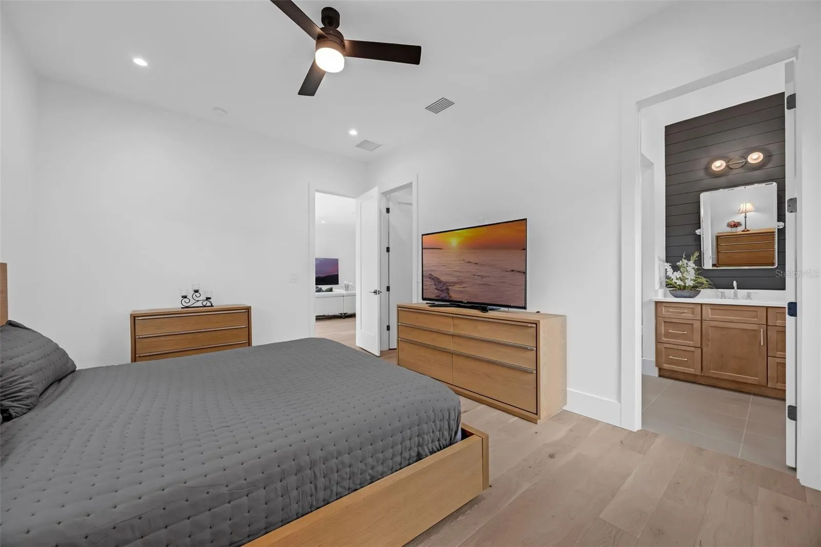 10517 CROMWELL GROVE TER