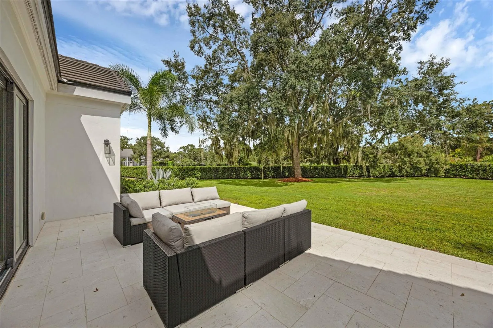 10517 CROMWELL GROVE TER