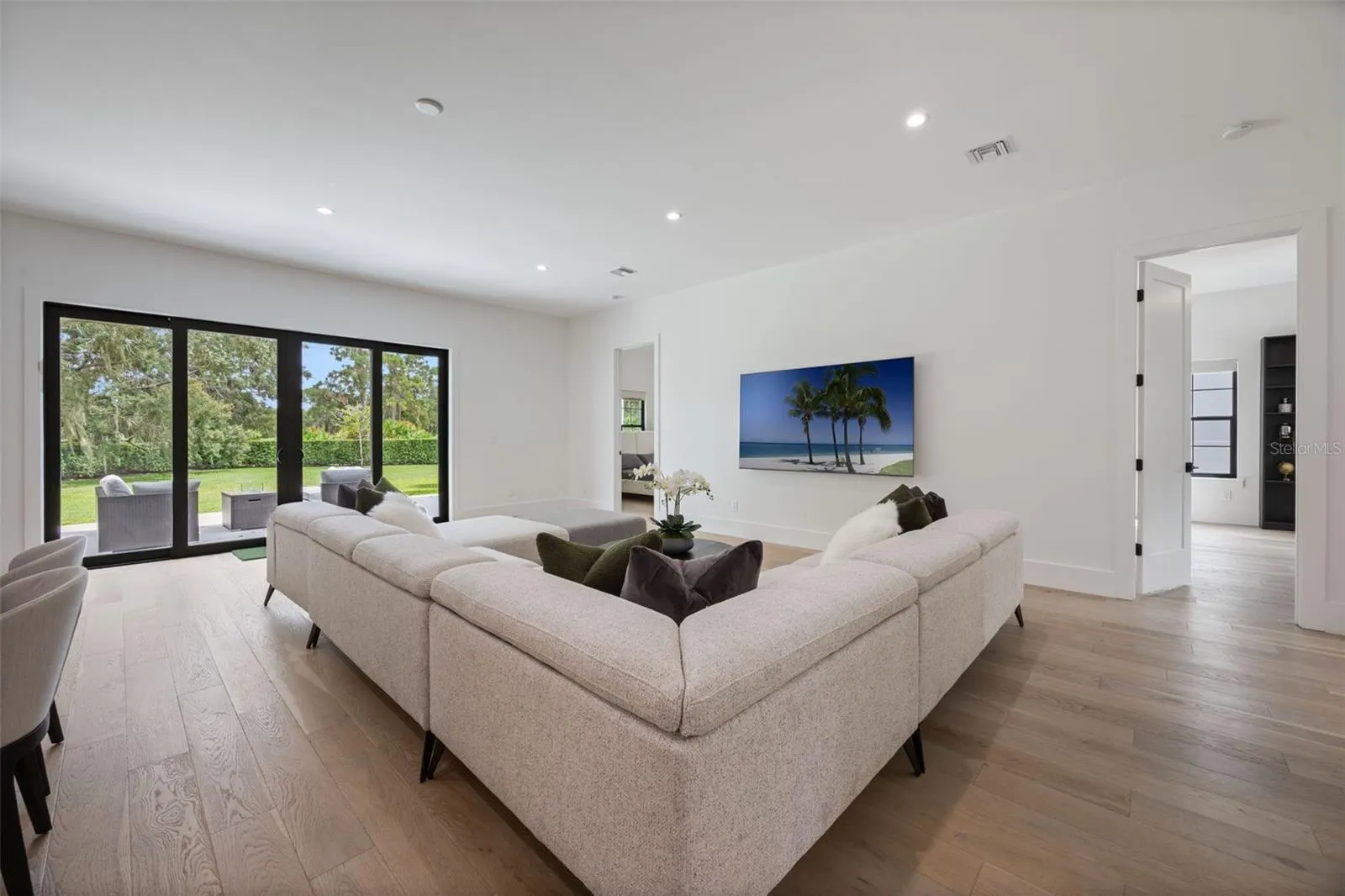 10517 CROMWELL GROVE TER