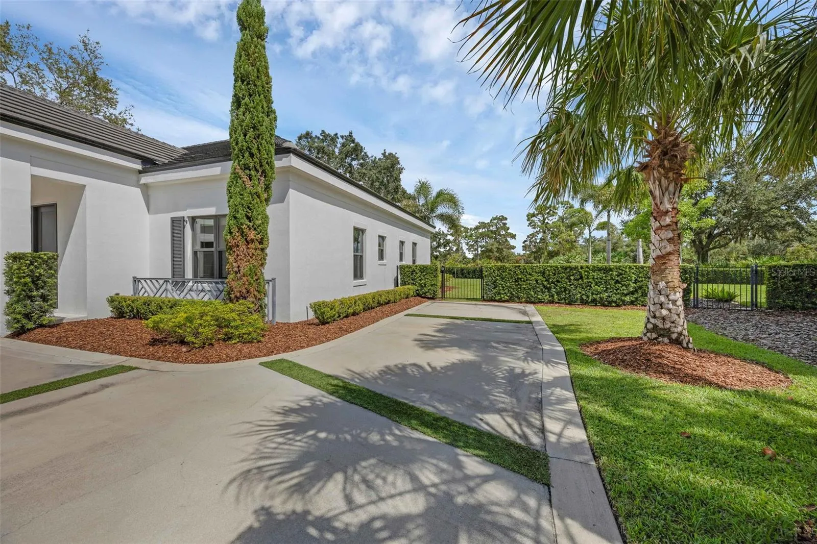 10517 CROMWELL GROVE TER