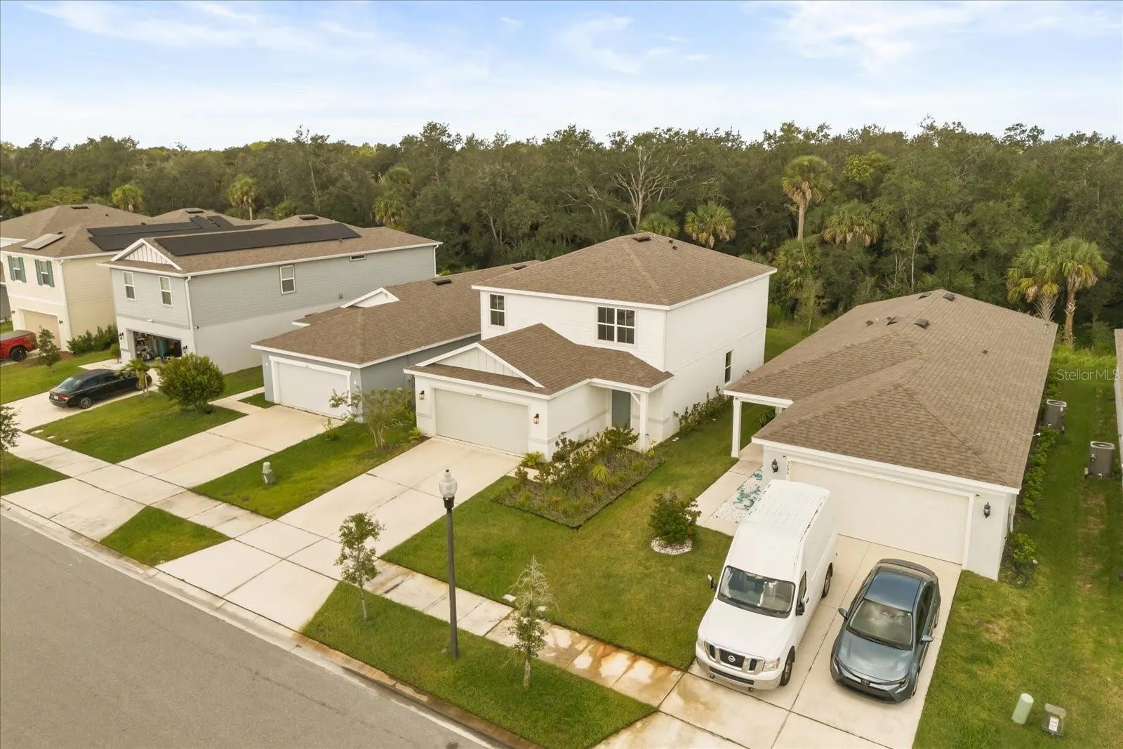 5099 ROYAL POINT AVE