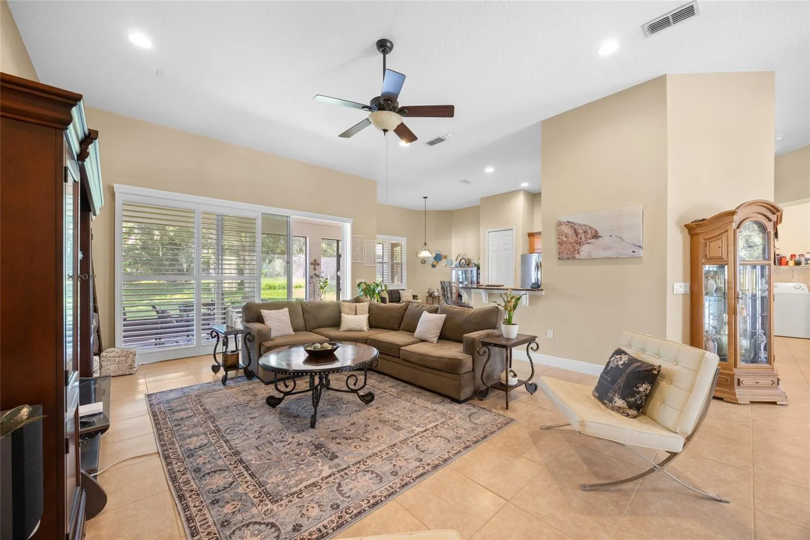 3856 SHORESIDE DR