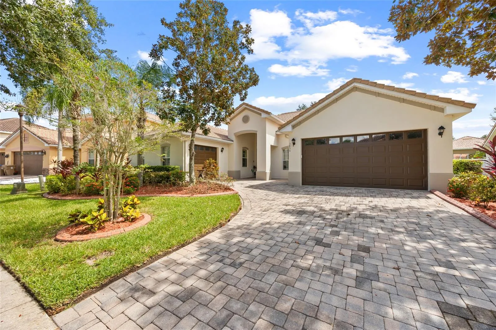 3856 SHORESIDE DR