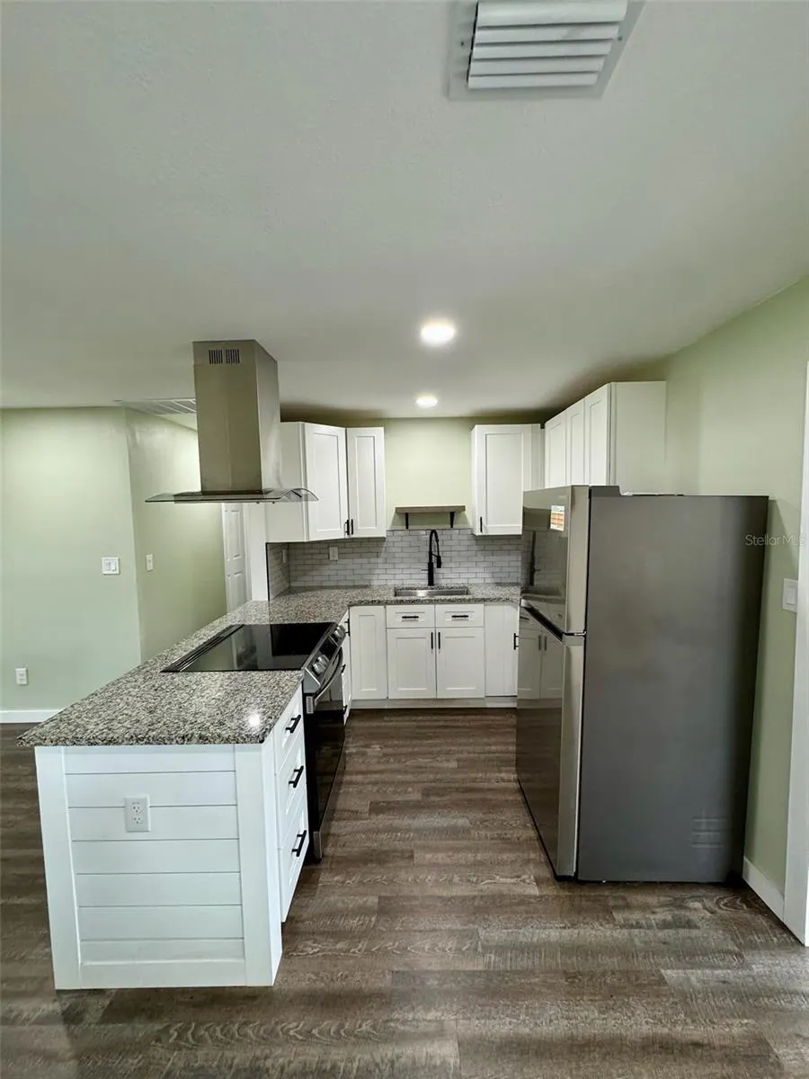 1501 NW 19TH CT