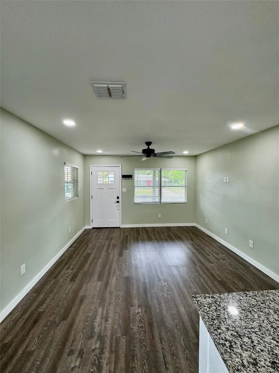 1501 NW 19TH CT