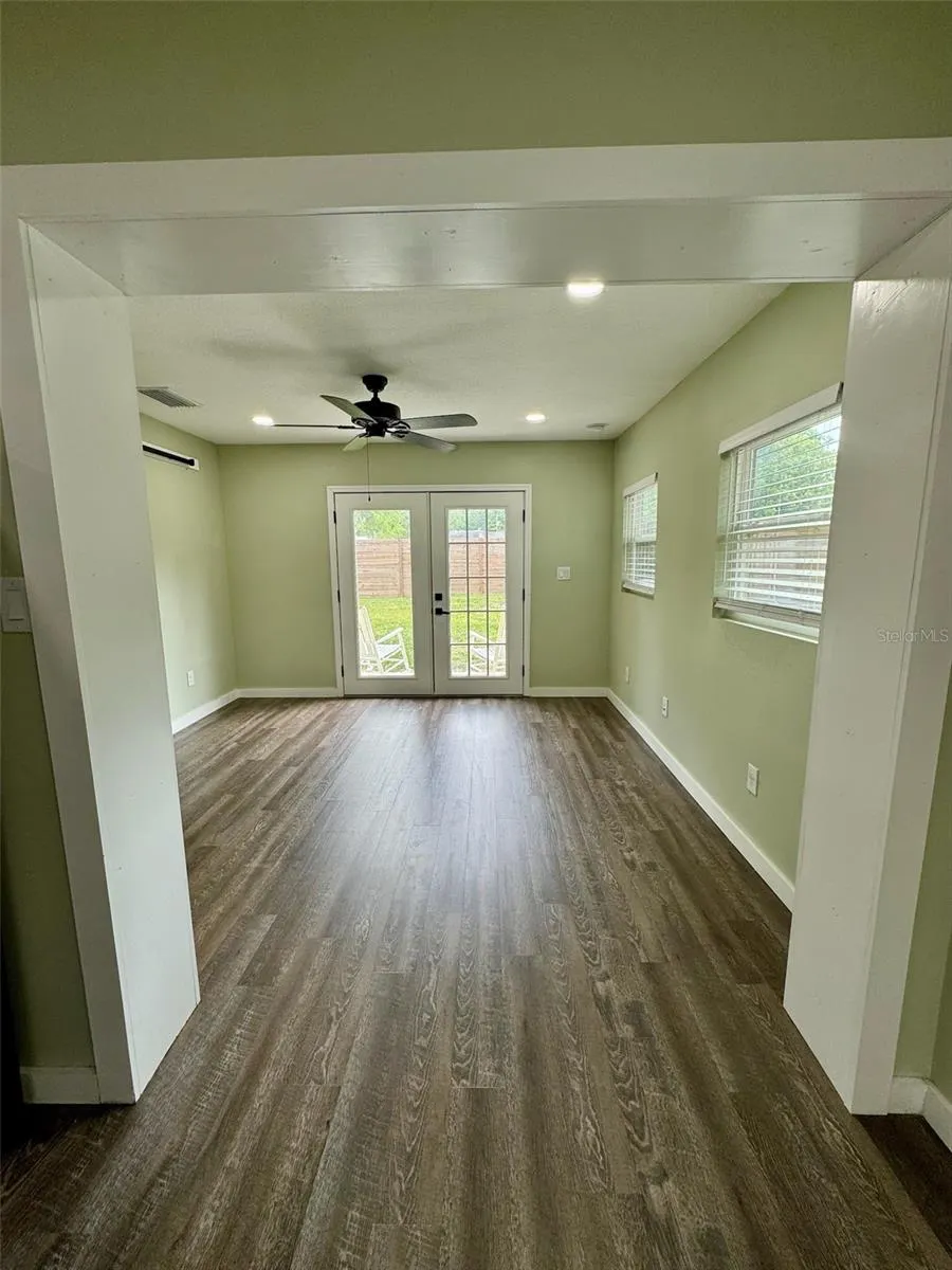 1501 NW 19TH CT