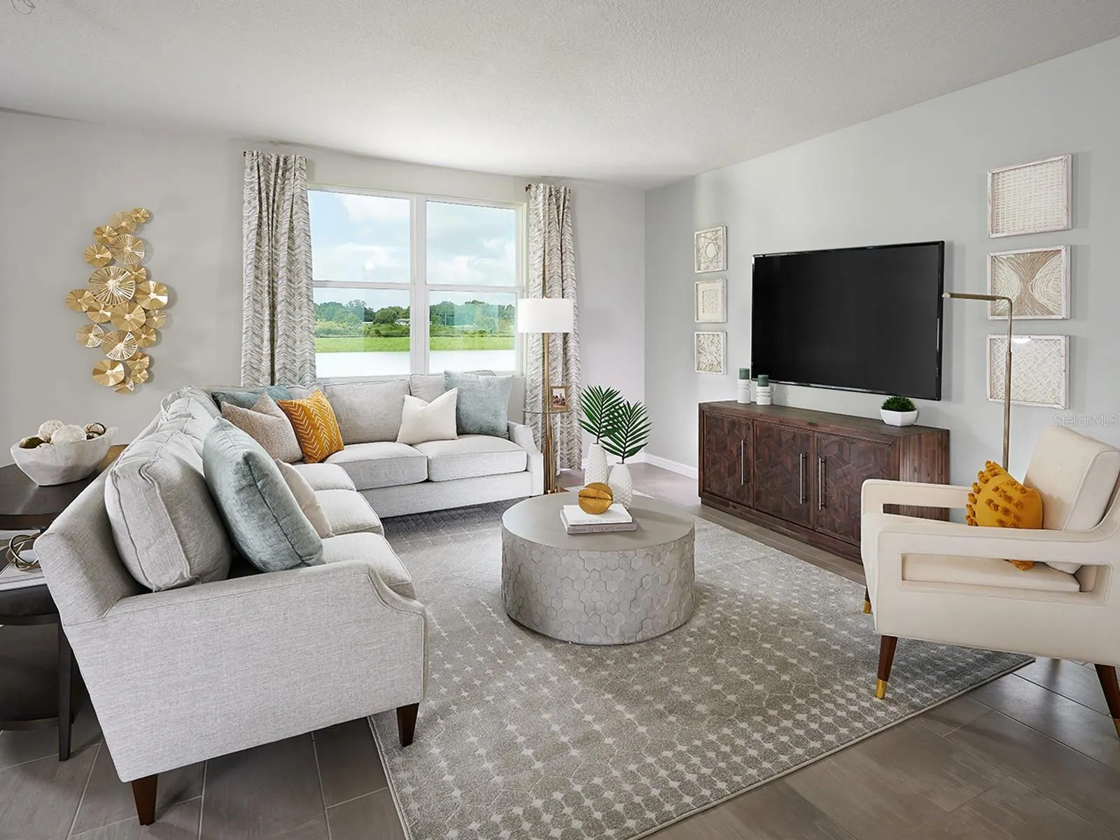 248 LAZY SHORE DR