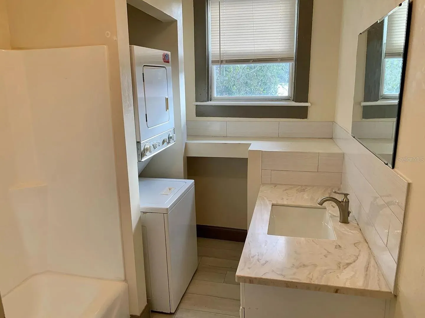 1212 E 25TH AVE #C, #C