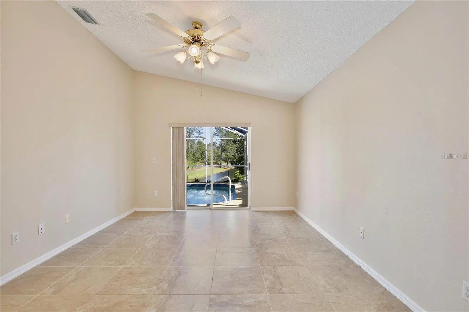 2981 VISCOUNT CIR
