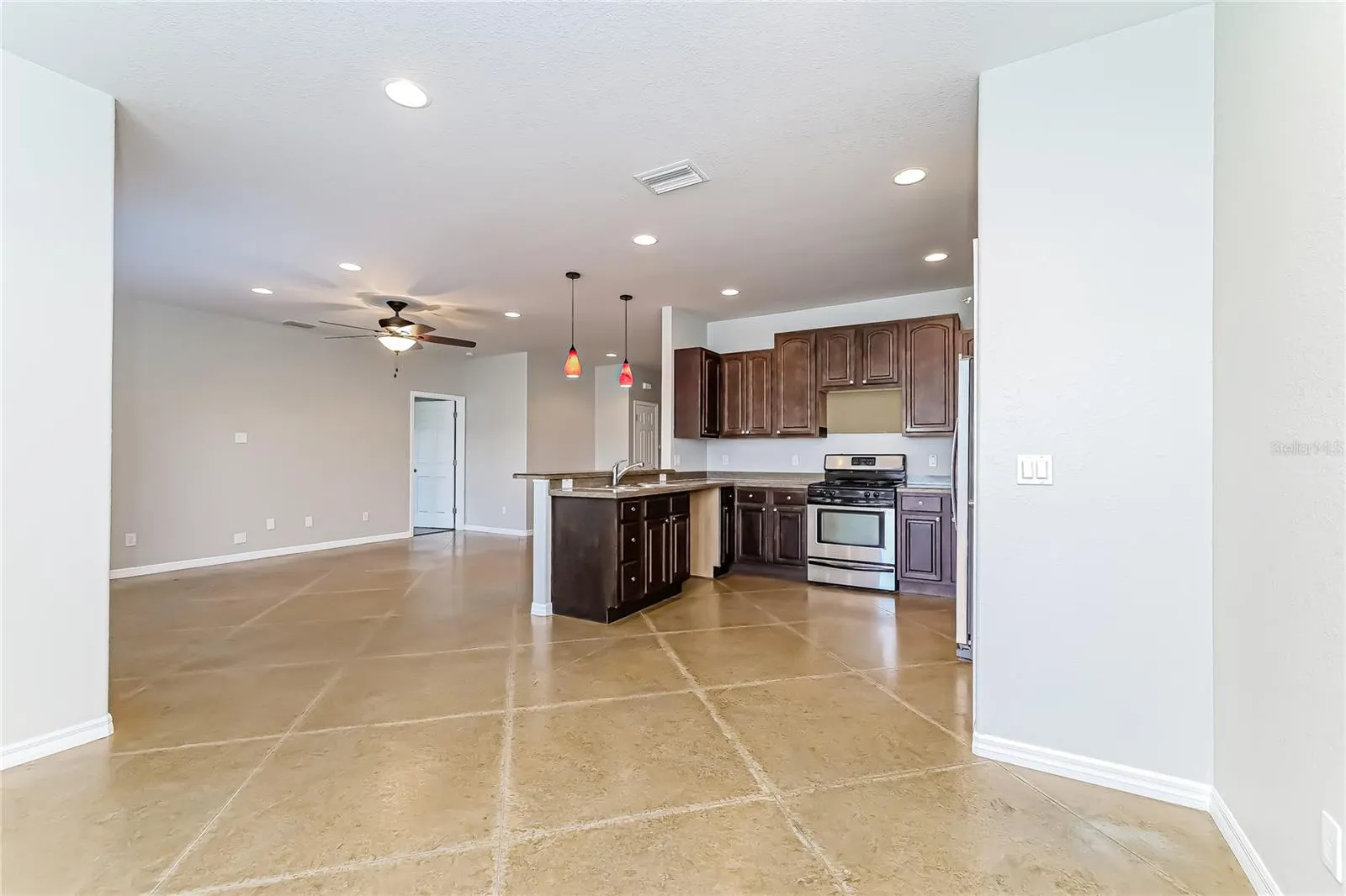 4732 SUMMERFIELD CIR
