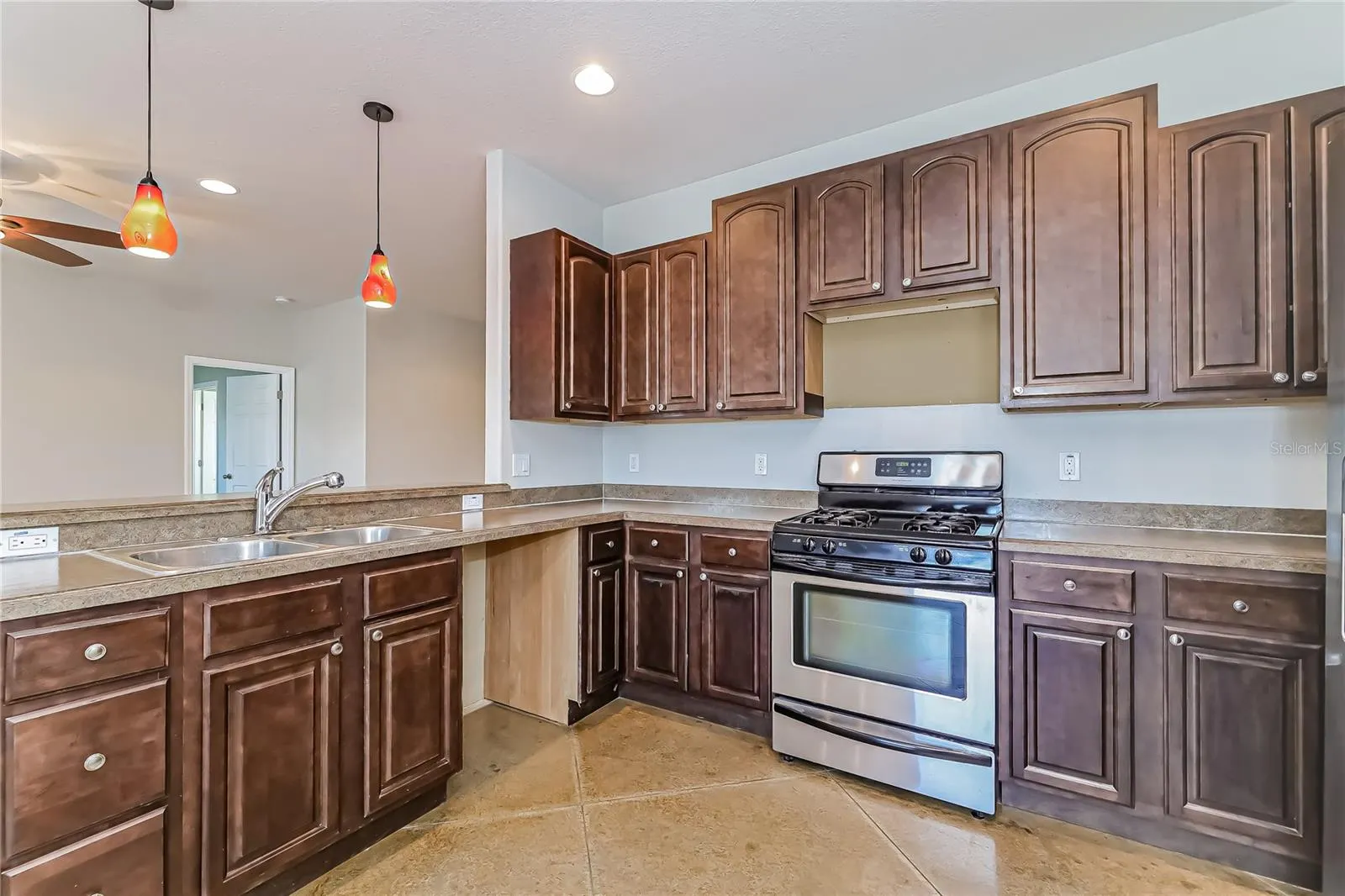 4732 SUMMERFIELD CIR