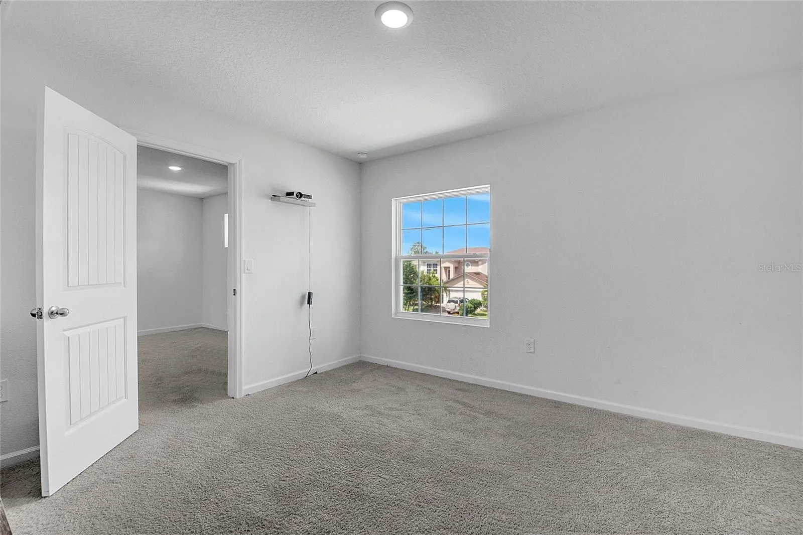 651 PARAKEET CT
