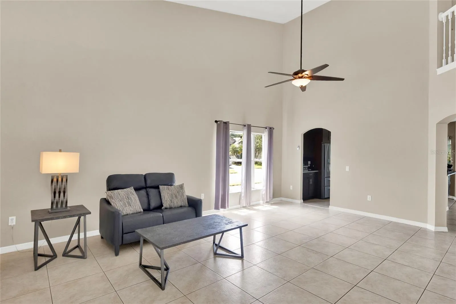 100 THORNBURY LN