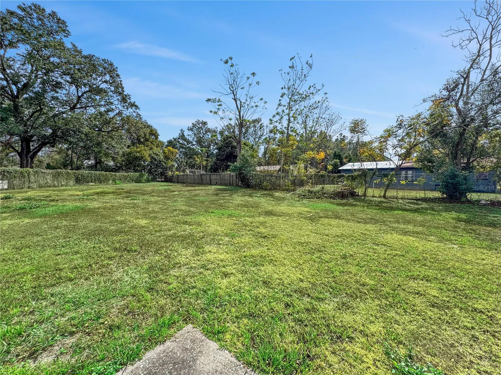 517 3RD CT SW