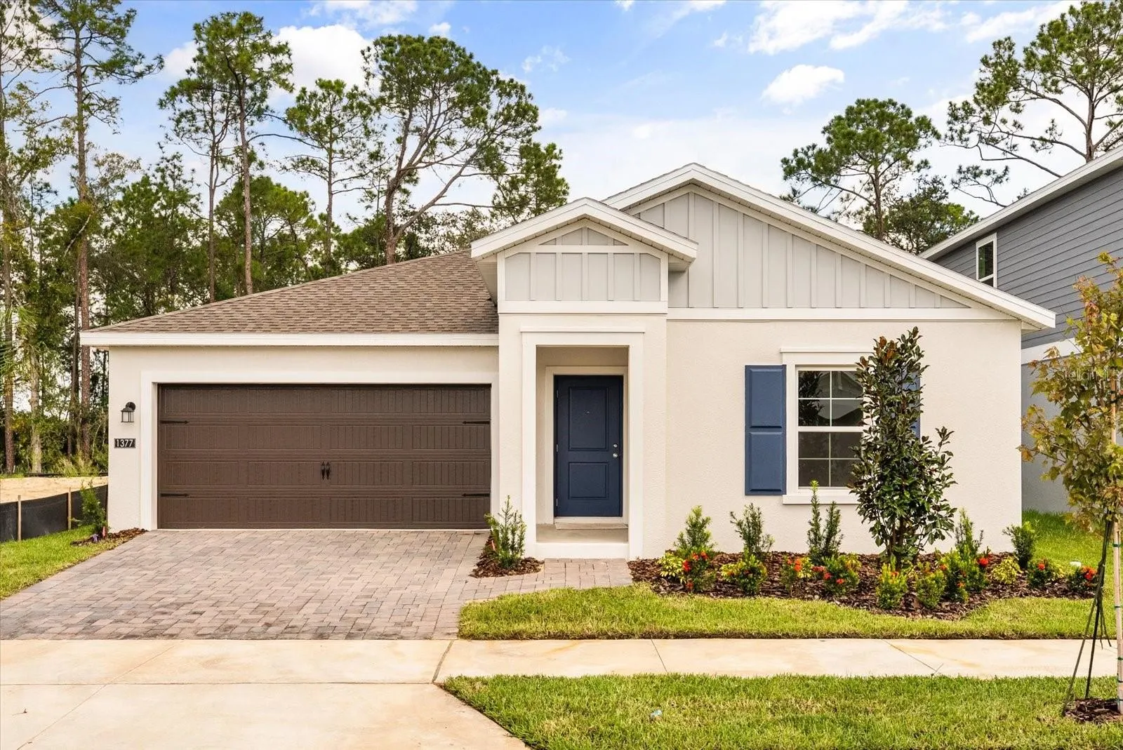 1377 LOXLEY TRL