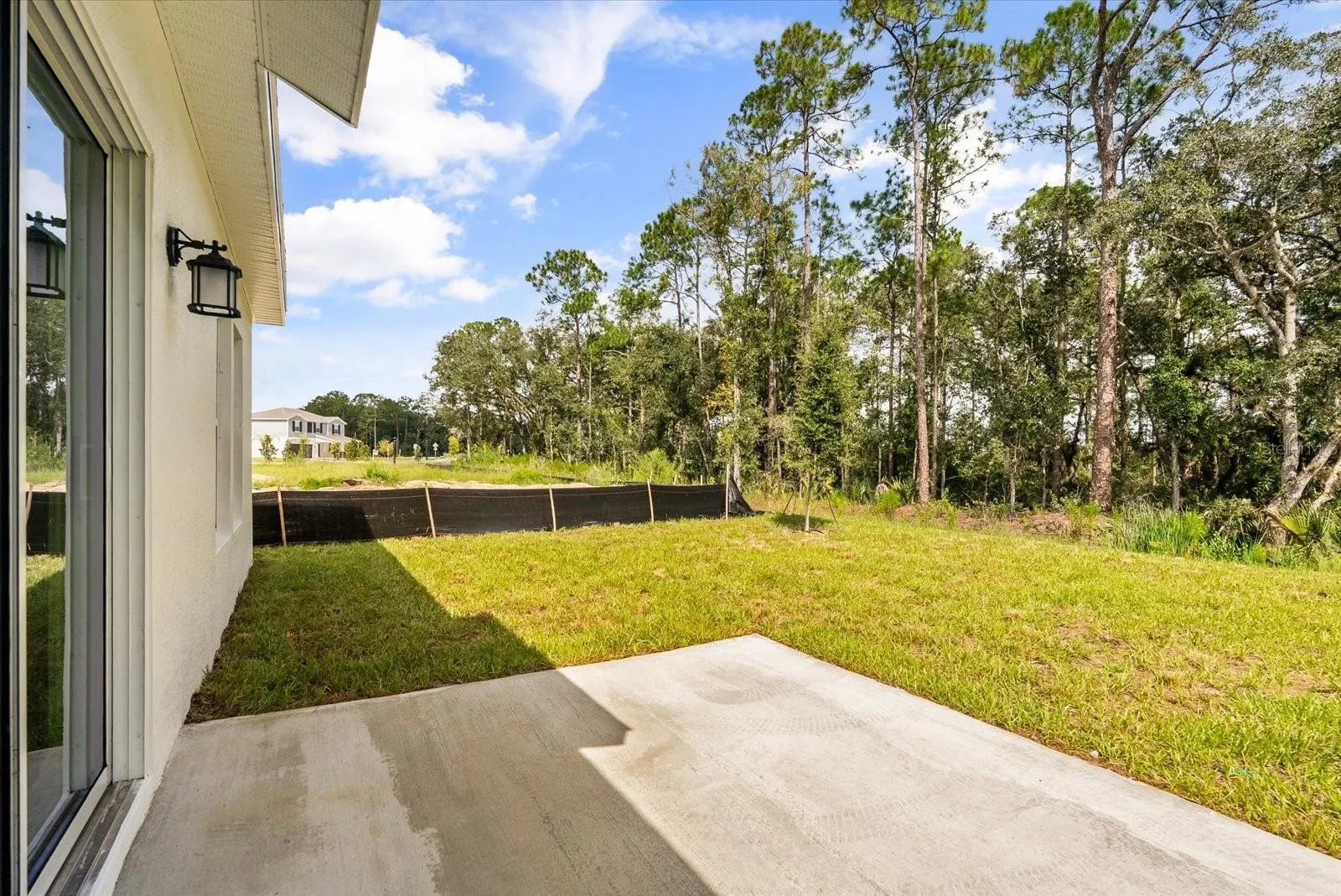 1377 LOXLEY TRL