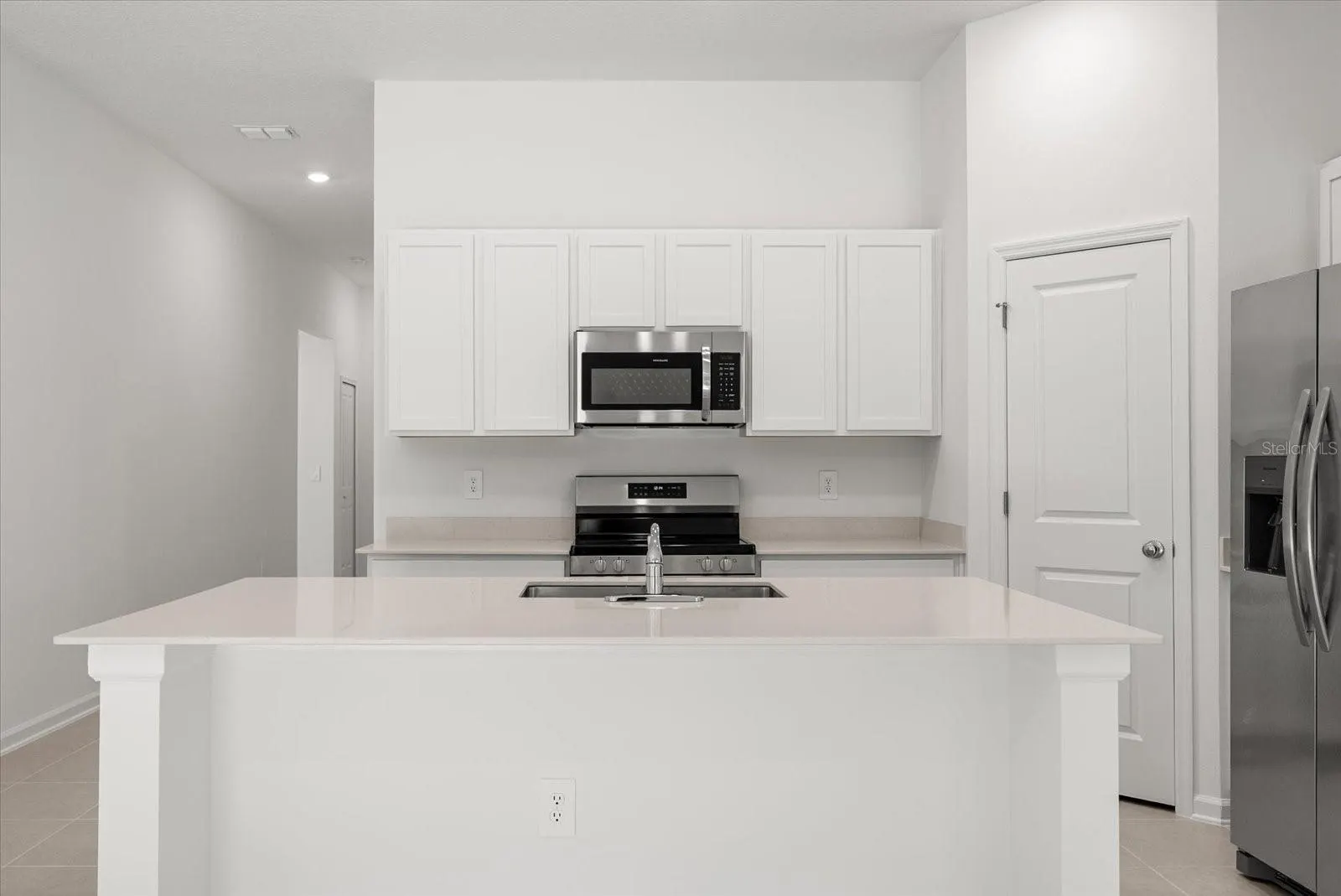 1377 LOXLEY TRL