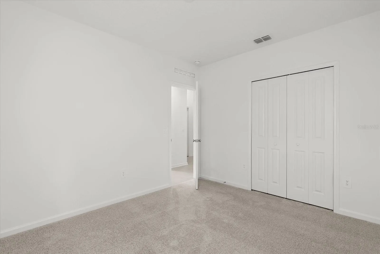1377 LOXLEY TRL