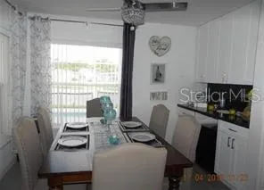 815 RESERVE PL