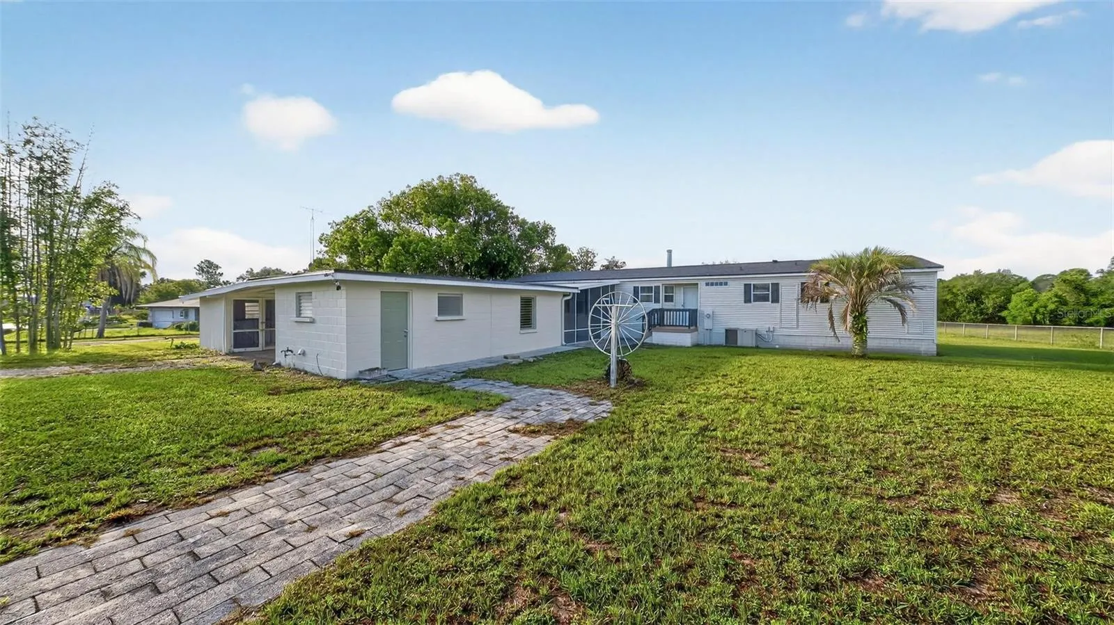 10622 WESTMONT RD