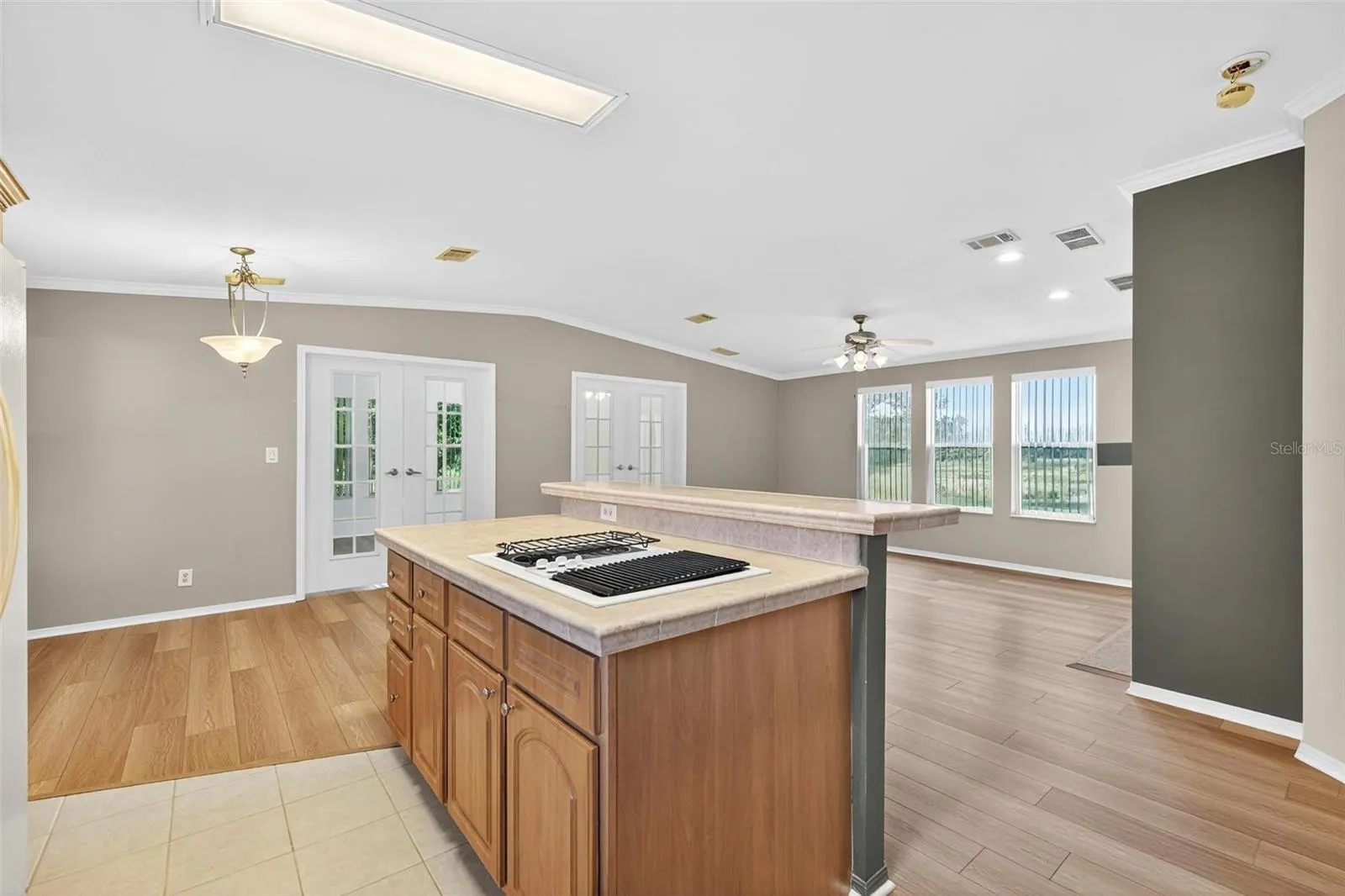 10622 WESTMONT RD