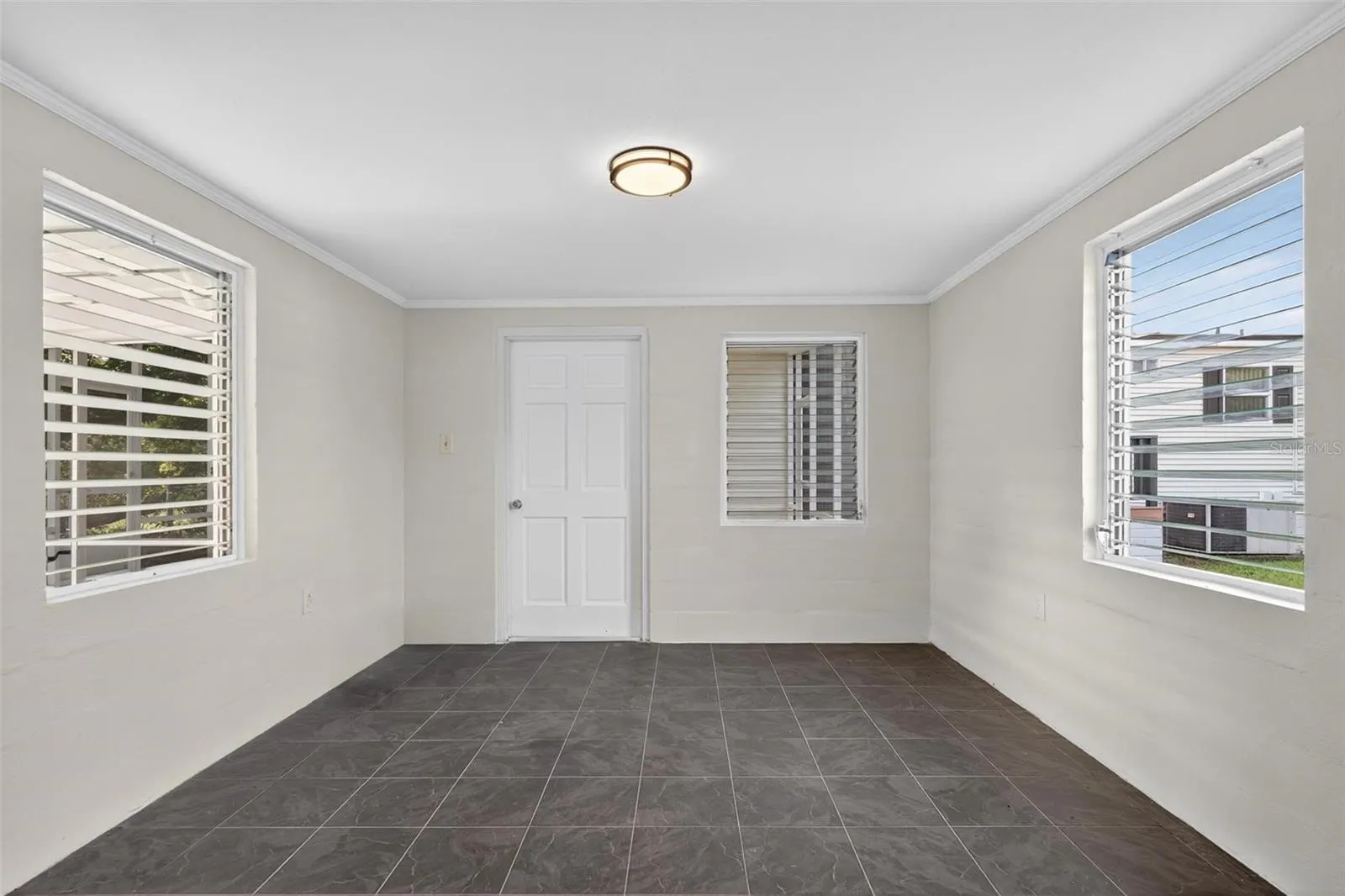 10622 WESTMONT RD