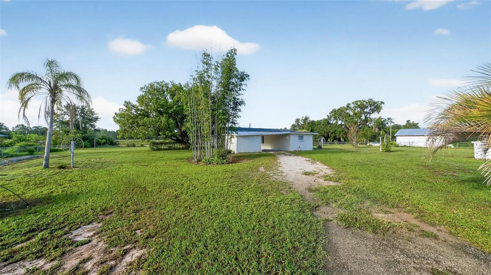 10622 WESTMONT RD