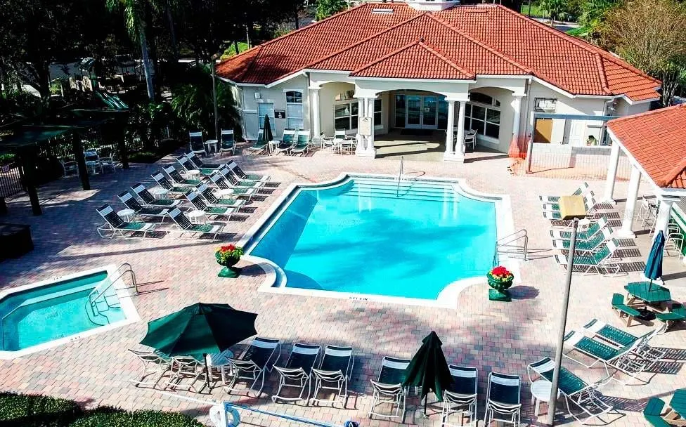 8500 PALM HARBOR DRIVE