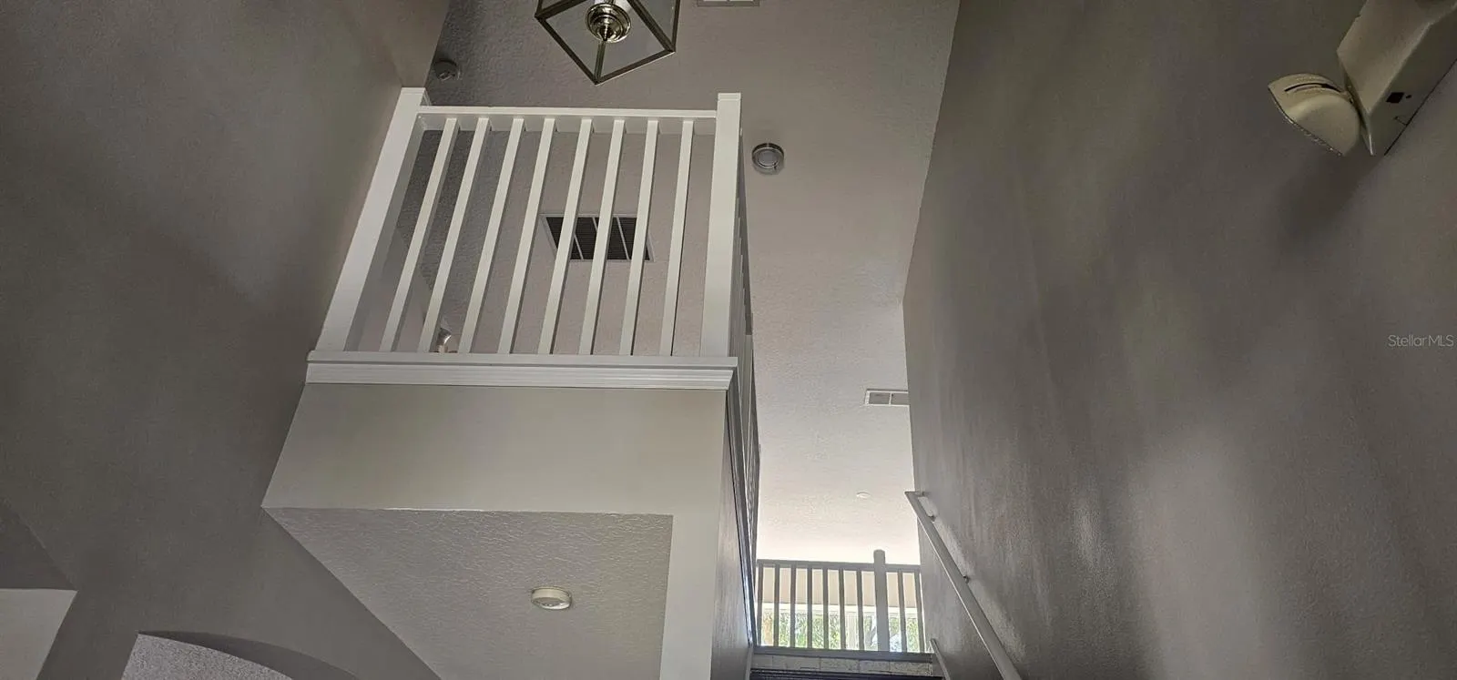 8500 PALM HARBOR DRIVE
