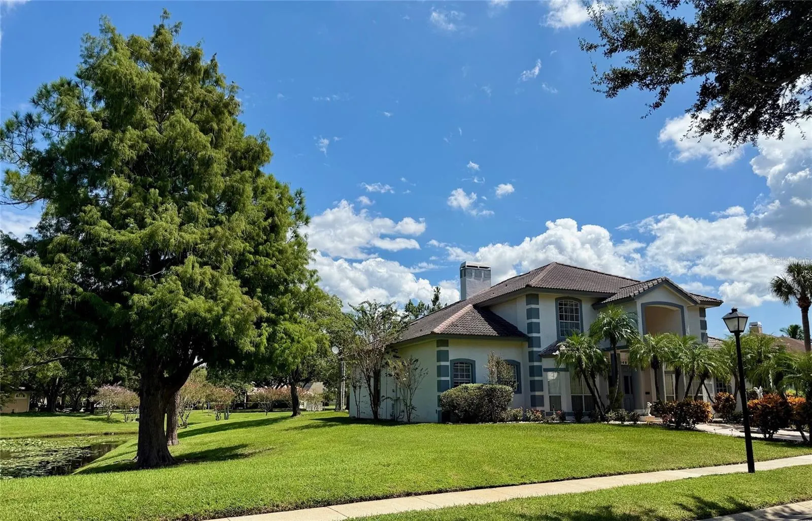 2949 ZAHARIAS DR