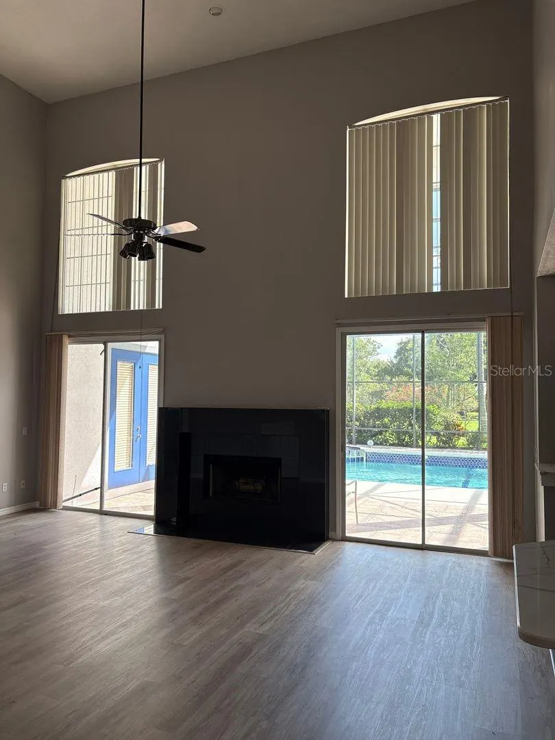 2949 ZAHARIAS DR