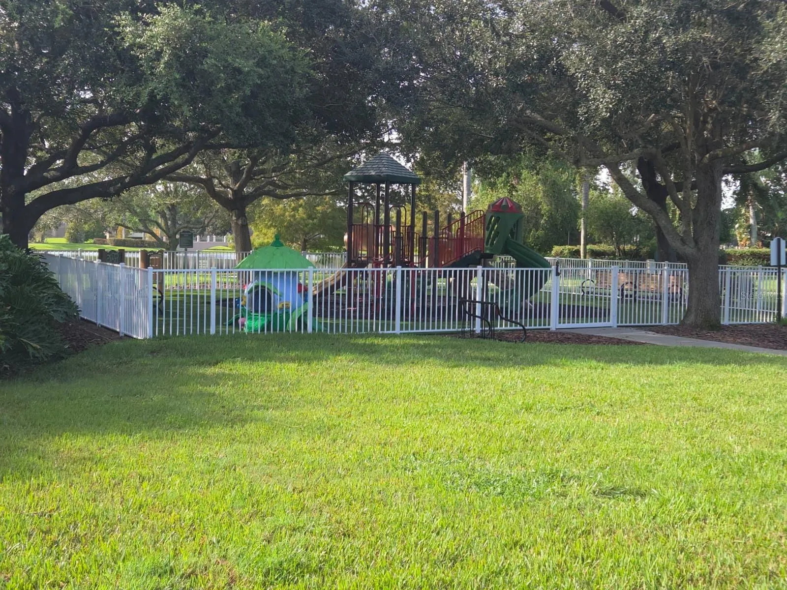 12232 PESCARA LN
