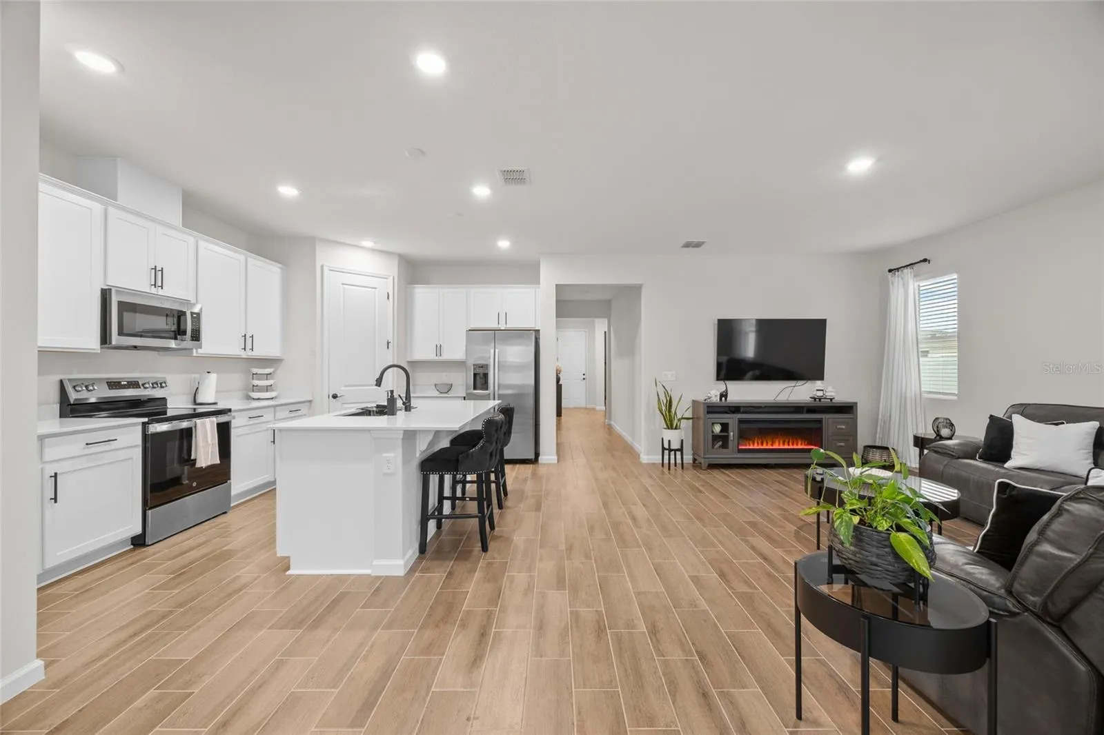 2403 CHARLEY RD