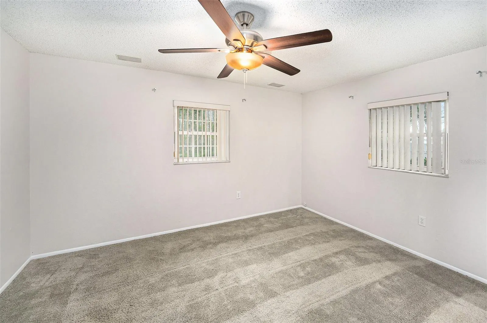 3401 COQUINA KEY DR SE