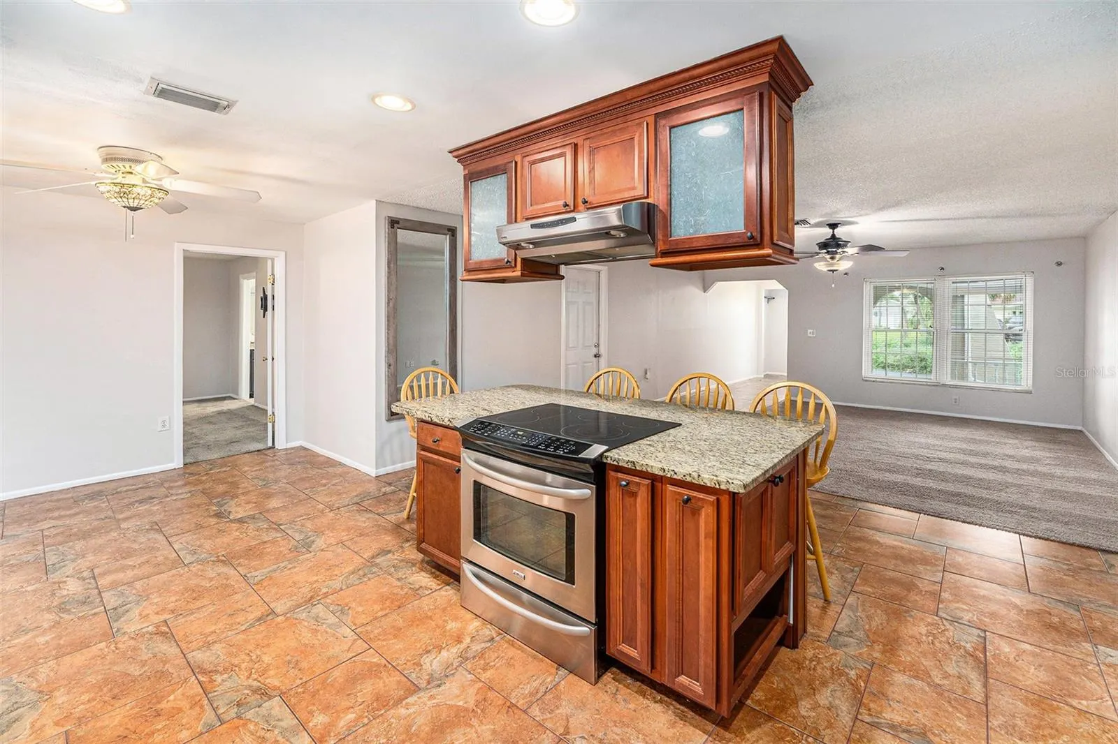 3401 COQUINA KEY DR SE