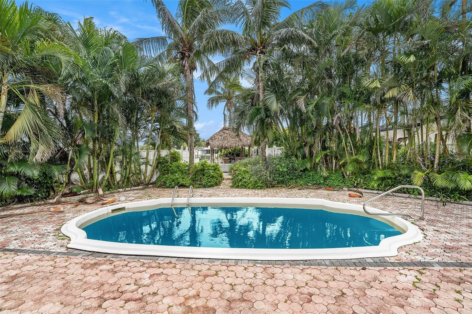 3401 COQUINA KEY DR SE