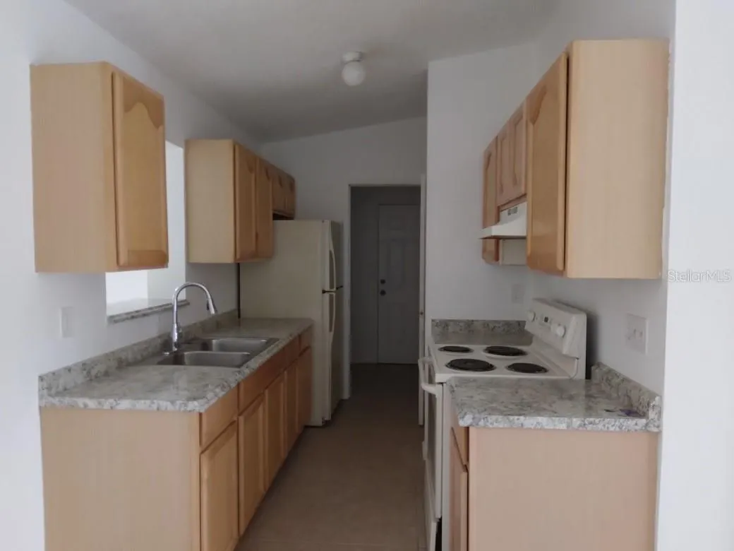 2112 14TH AVE E